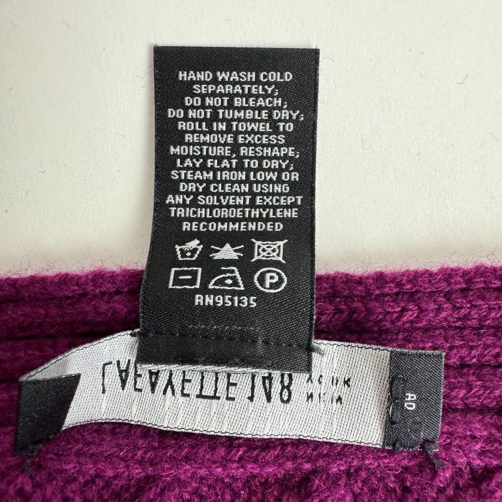 Lafayette 148 100% Cashmere Button Up Shawl Wrap in Magenta One Size - Picture 8 of 10